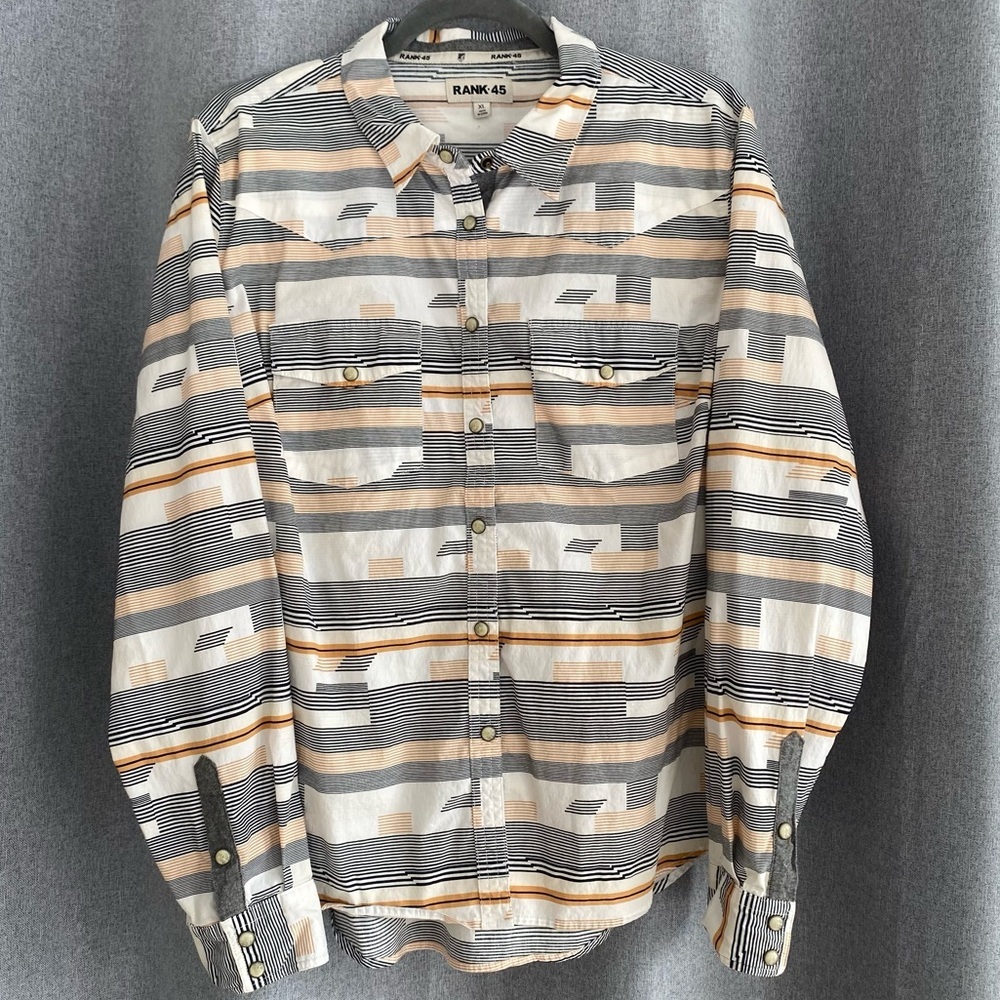 Rank 45 Women's Geometric Long Sleeve Pearl Snap Shirt XL